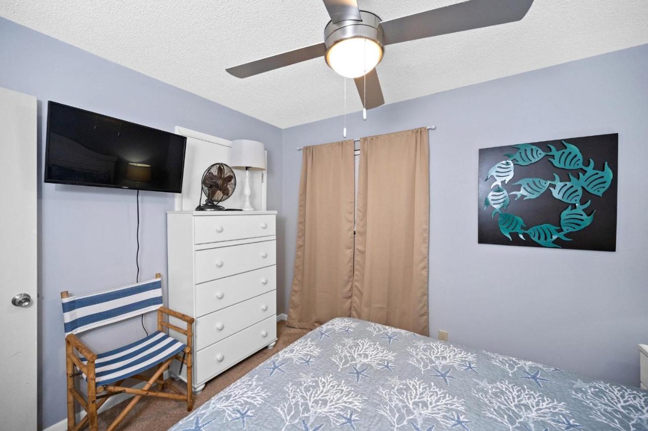 A Wave From It All Beach Resort Gulf Shores Exterior foto