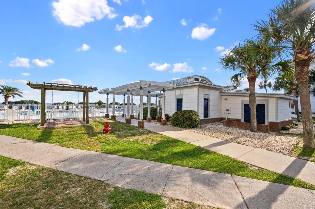 A Wave From It All Beach Resort Gulf Shores Exterior foto
